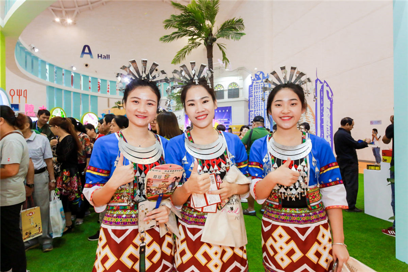 1、檳榔谷參展2019海南休博會 文化特色加深海南印象